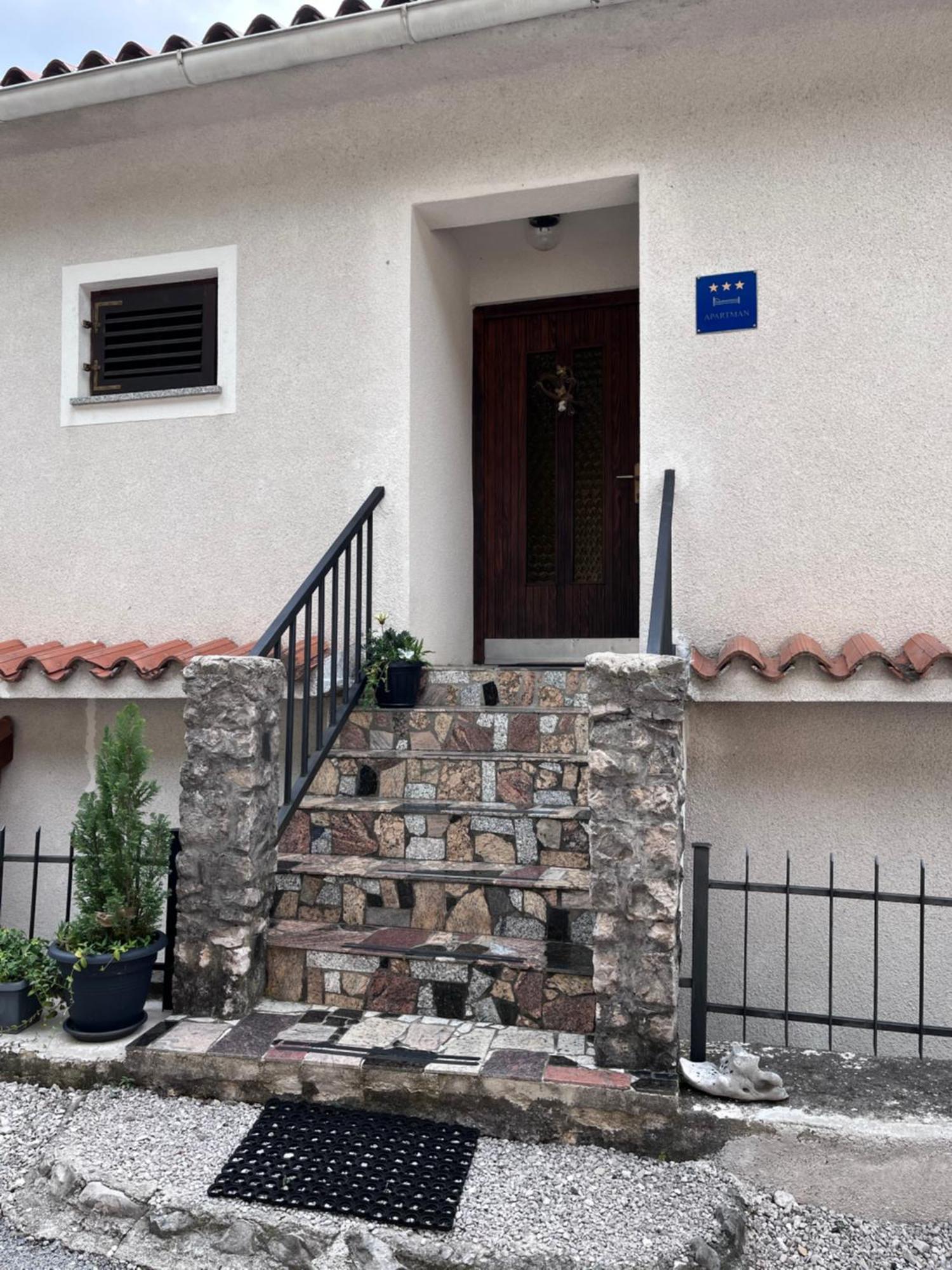 Apartment Vista Lupoglav  Exterior foto